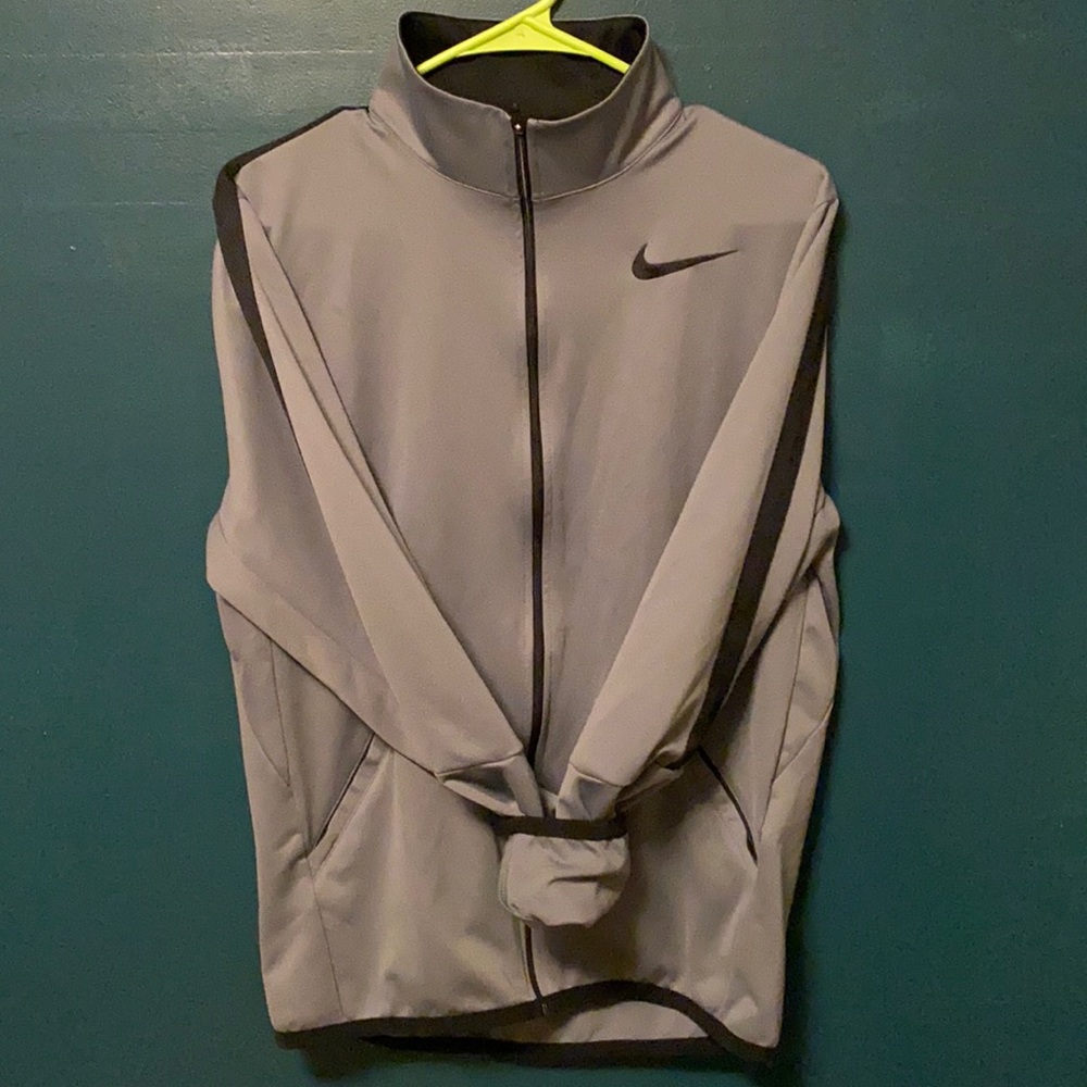 Men’s Nike zip up